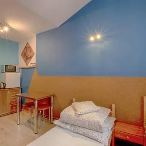  Hostel Euro